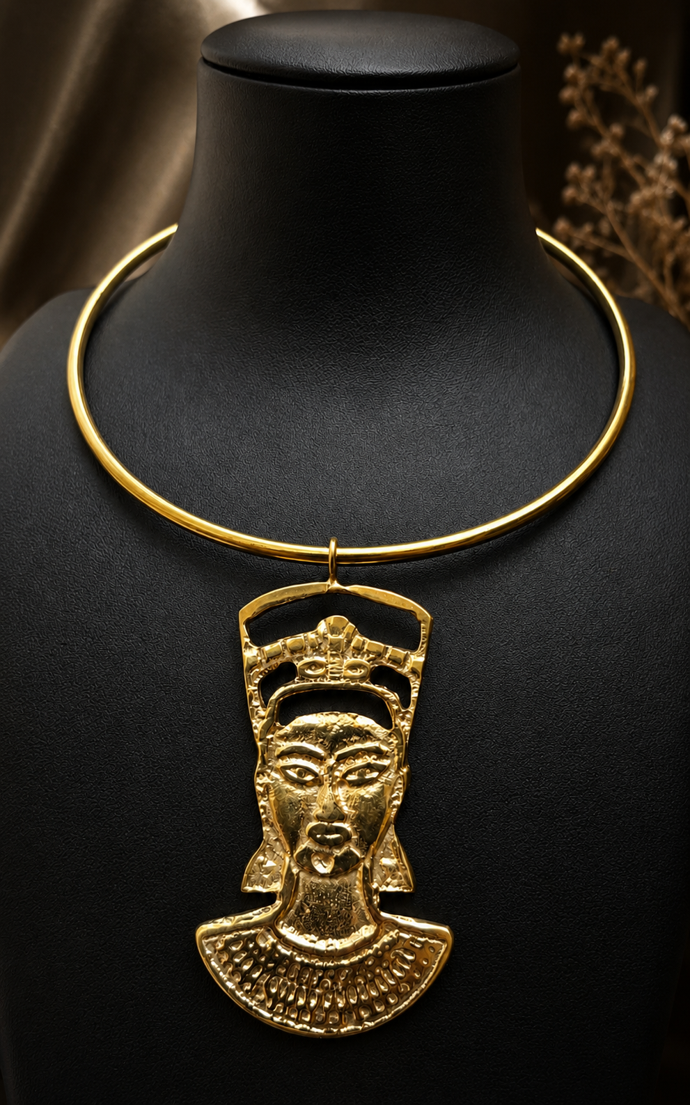 Neck Piece - Nefertiti